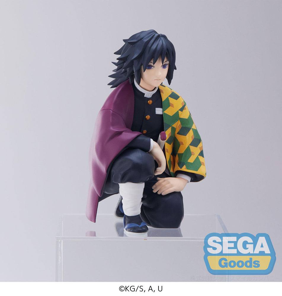 Sega Goods Demon Slayer Giyu Tomioka Perching 12 cm