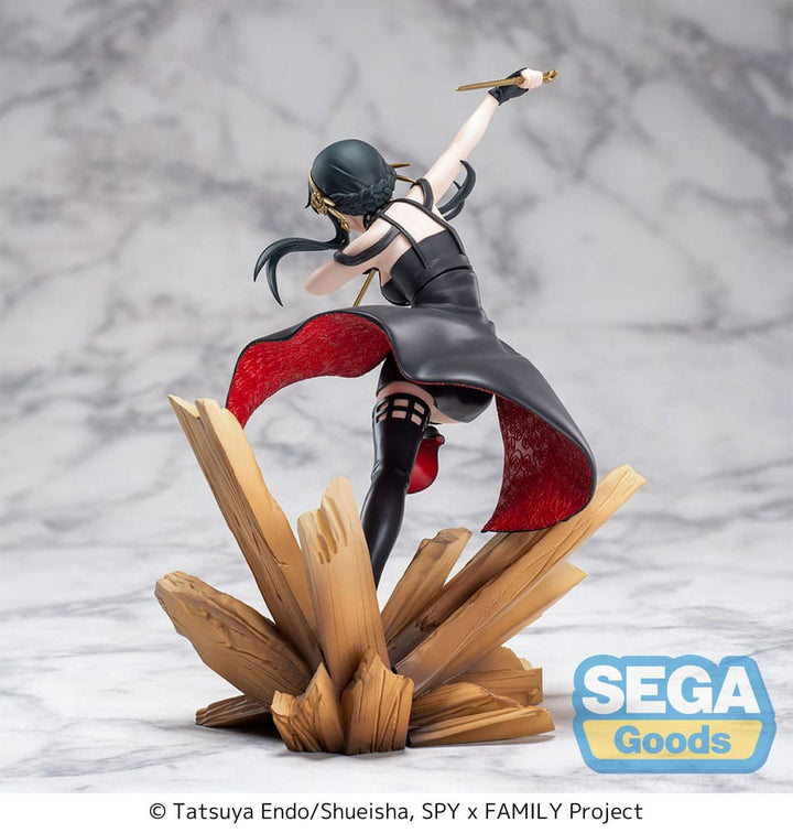 Sega Goods Spy x Family Yor Forger Thorn Princess Luminasta 19 cm