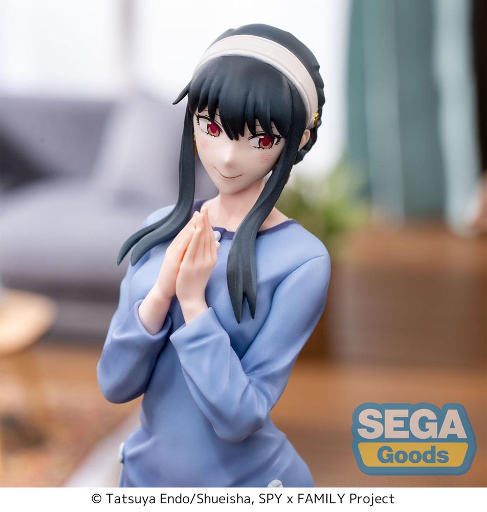 Sega Spy x Family Luminasta Statue Yor Forger 21 cm