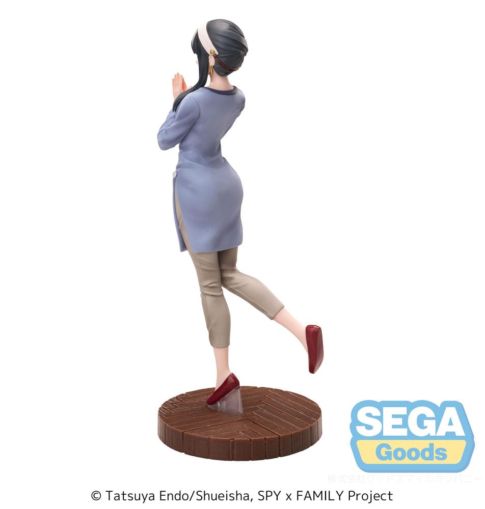 Sega Spy x Family Luminasta Statue Yor Forger 21 cm