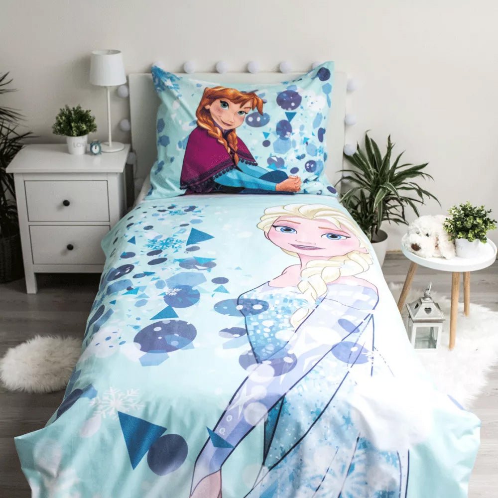 Kinderbettwäsche Die Eiskönigin mit Leuchteffekt 140x200, 70x90 cm, 100% Baumwolle von diliras.com | Dein Shop für Bettwäsche Kinder