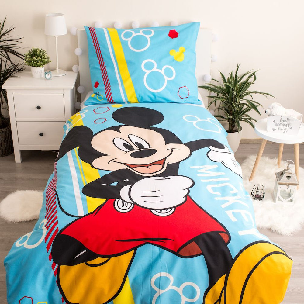 Mickey Mouse Kinderbettwäsche mit Leuchteffekt 140x200 cm + 70x90 cm, 100% Baumwolle von diliras.com | Dein Shop für Bettwäsche Kinder